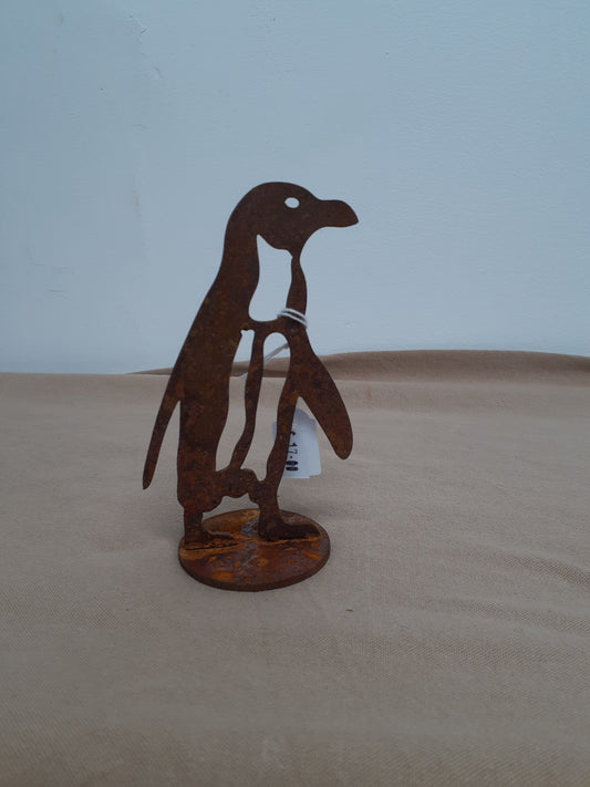 Rusty Penguin Garden Art Sm