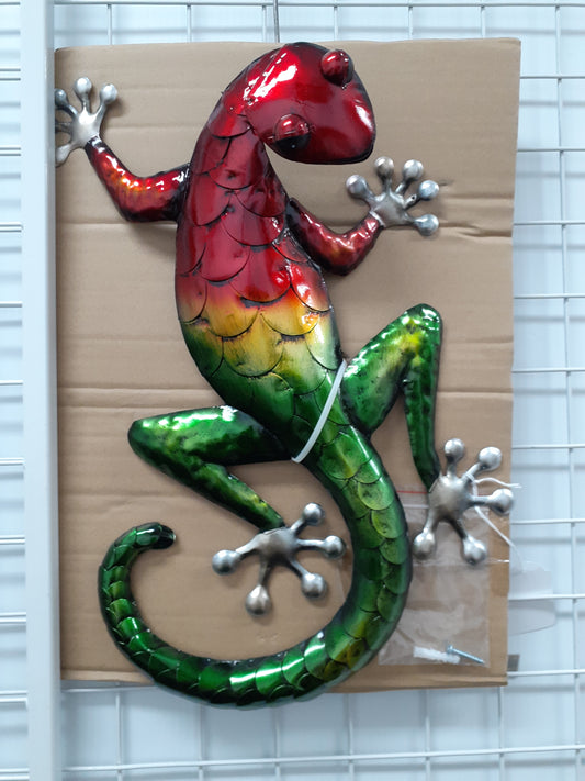 Cheeky Gecko Wall Art